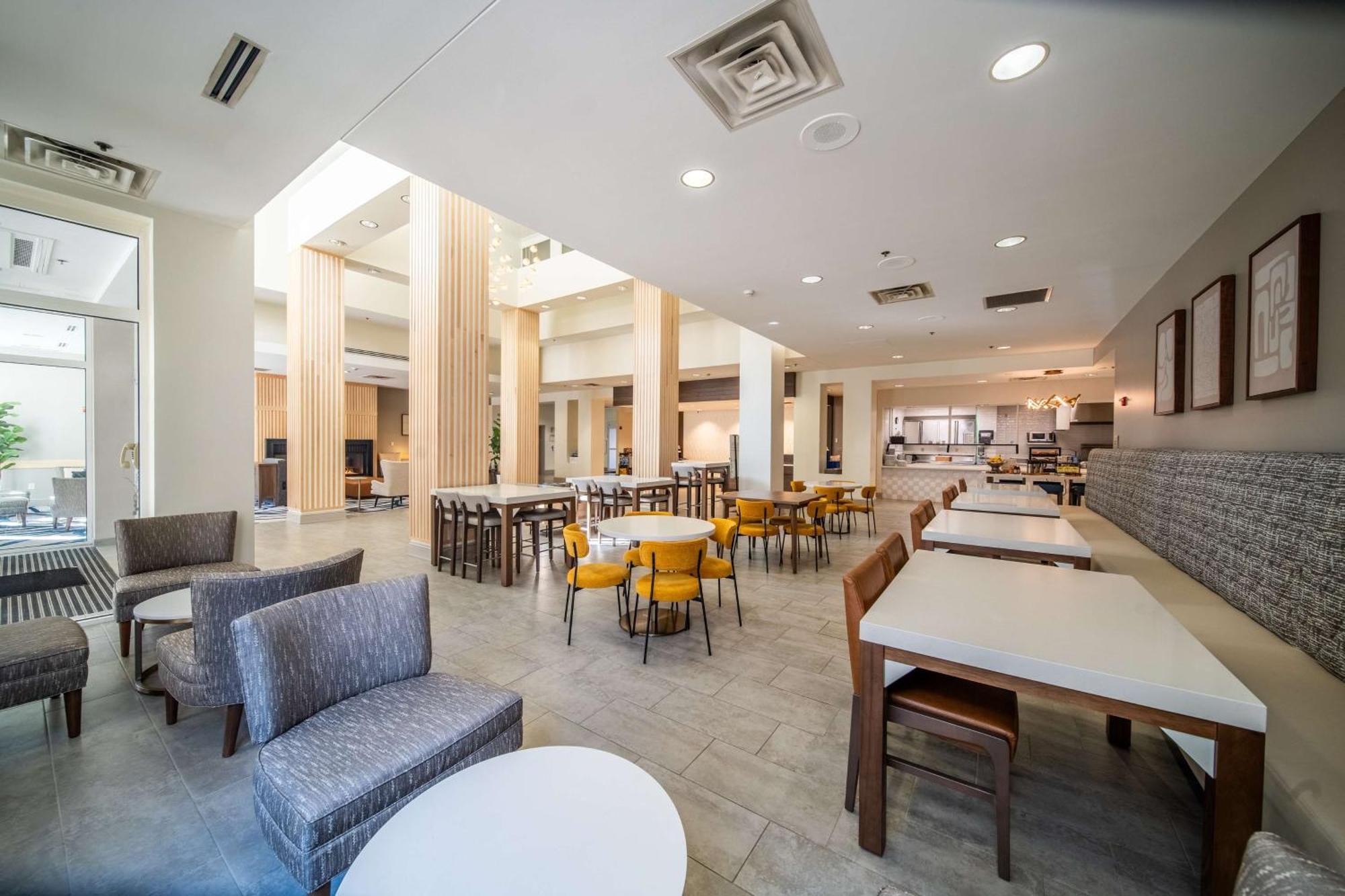 Hilton Garden Inn Rochester Downtown Екстериор снимка