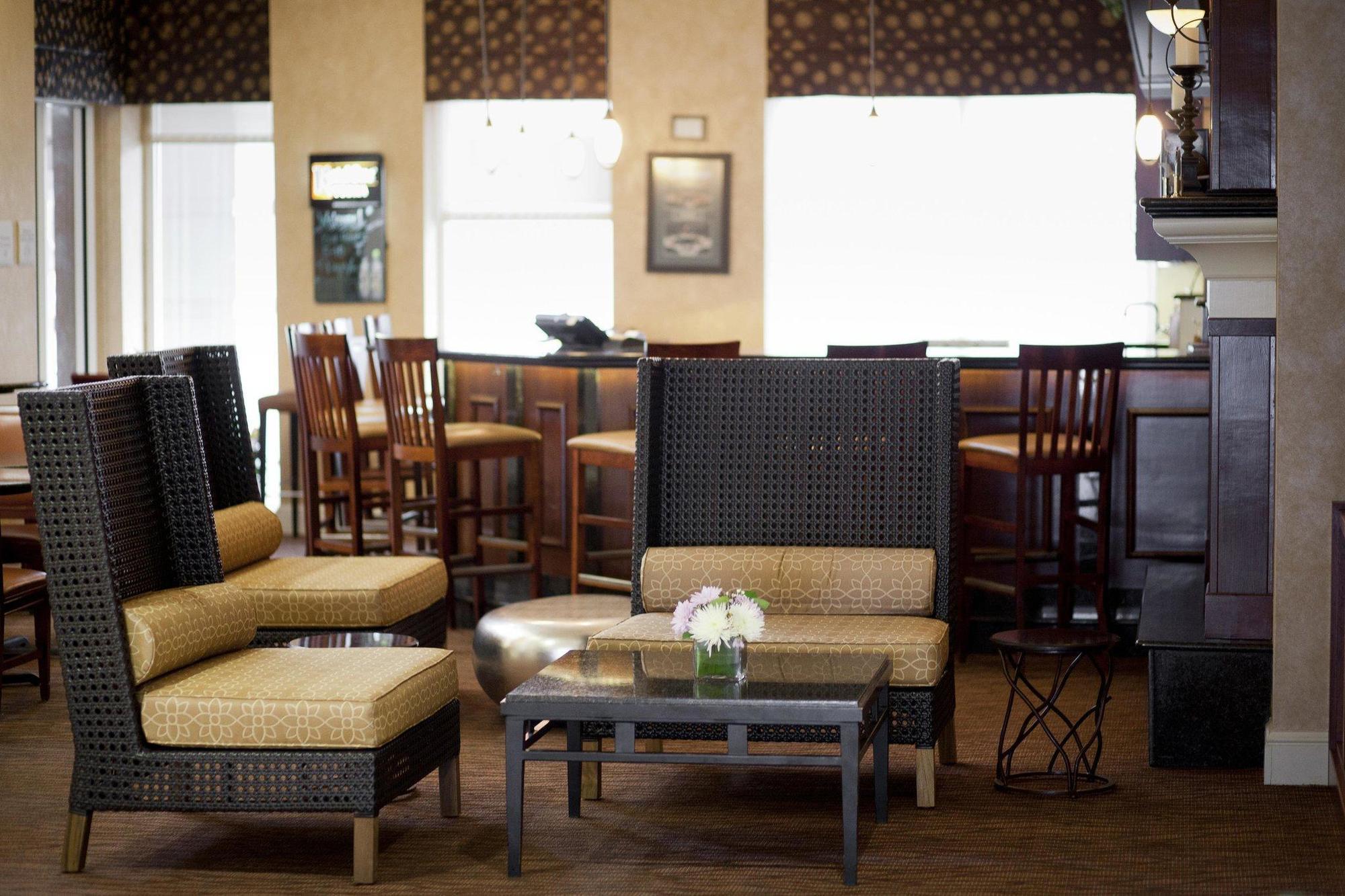 Hilton Garden Inn Rochester Downtown Екстериор снимка