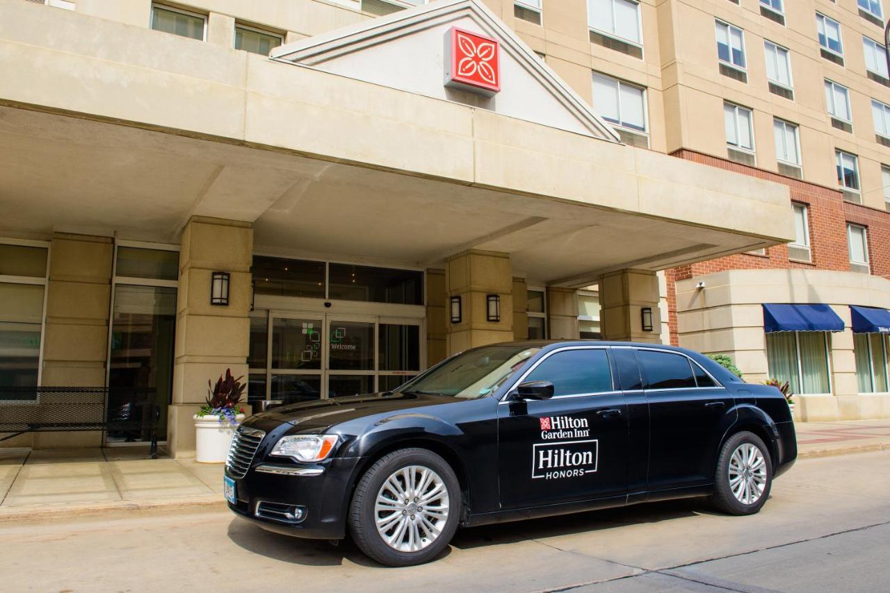 Hilton Garden Inn Rochester Downtown Екстериор снимка